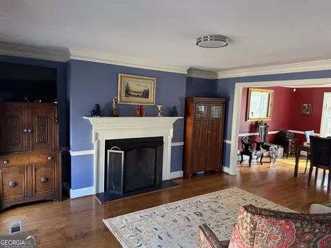 1028 Riverside Dr, Lagrange, GA 30240 photo 2