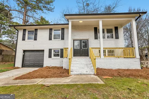 2185 Rochelle Way, Atlanta, GA 30349