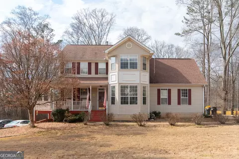 160 Crescent Cir, Newnan, GA 30265