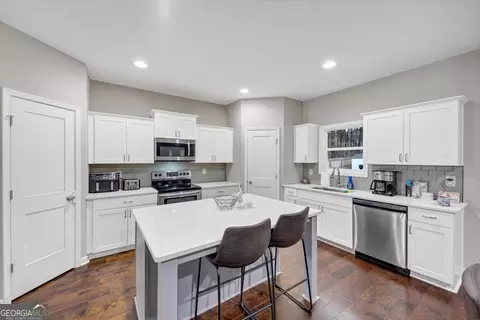 557 Clinton Dr, Temple, GA 30179 photo 17