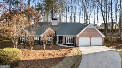 410 Barlow Ct, Johns Creek, GA 30022