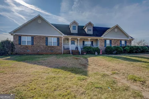 25 Old Blue Pt, Social Circle, GA 30025