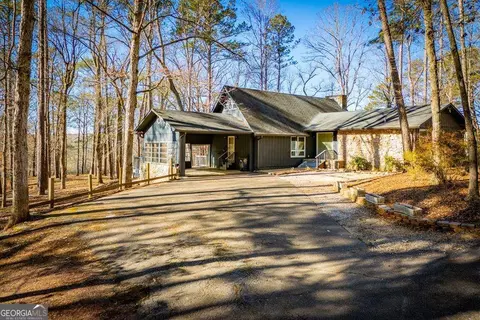 2230 Davidson Rd, Heflin, AL 36264