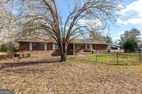 3281 Caney Bay Rd, Nahunta, GA 31553