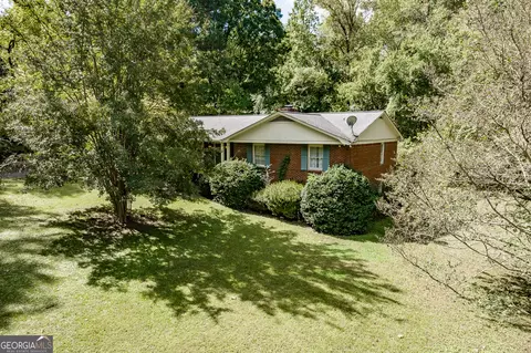 2278 Honeysuckle Ln SE, Smyrna, GA 30080
