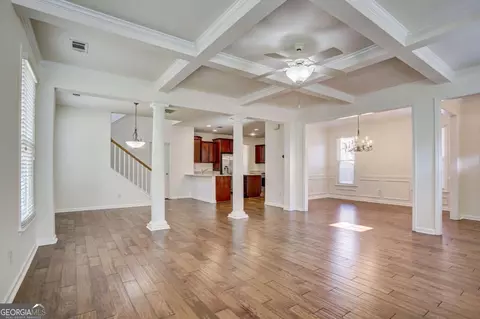 3769 Baxley Point Dr, Suwanee, GA 30024 photo 3