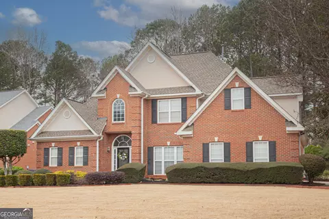 1027 Eagles Brooke Dr, Locust Grove, GA 30248