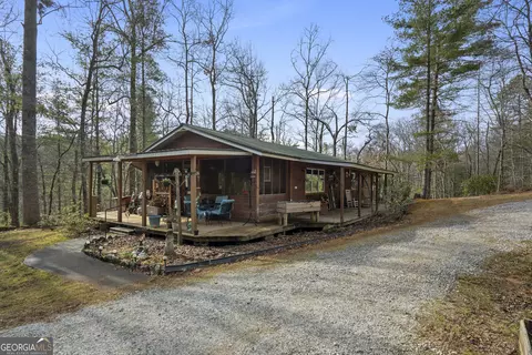 406 Kitchins Ln, Clayton, GA 30525