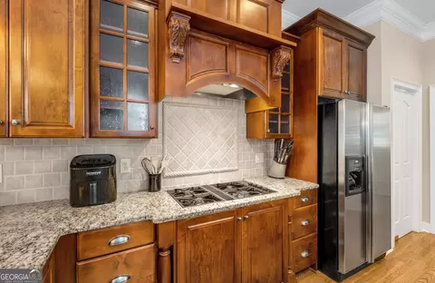 Kitchen - 101 Kenmare Row, Tyrone, GA 30290 photo 4 of 5