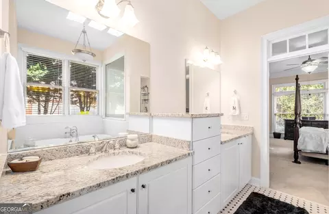 Bath - 101 Kenmare Row, Tyrone, GA 30290 photo 1 of 6