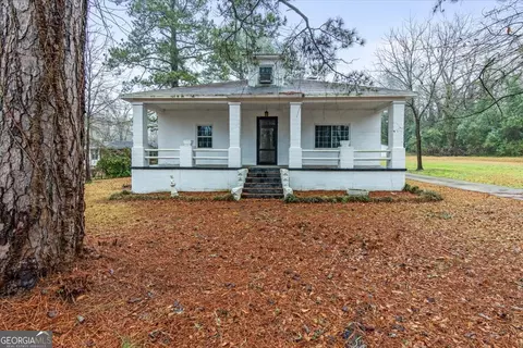 4377 Napier Ave, Macon, GA 31210
