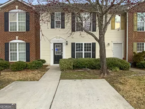 2043 Grove Way, Hampton, GA 30228