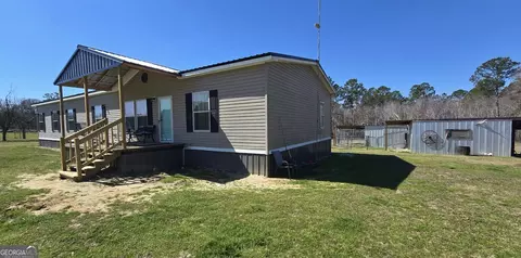 337 Kelly Rd, Wray, GA 31798