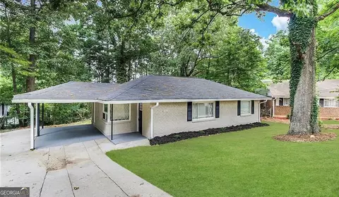 1761 Carter Cir, East Point, GA 30344