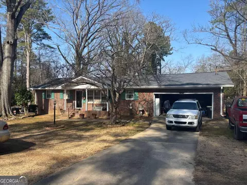 14 Greenleaf Dr SW, Rome, GA 30165