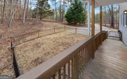 283 Crescent Dr, Toccoa, GA 30577 photo 41