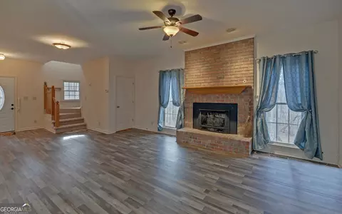 283 Crescent Dr, Toccoa, GA 30577 photo 7