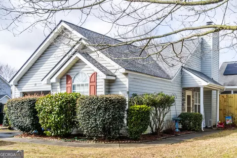 11 Montclair Ct, Cartersville, GA 30121