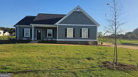 1041 Madison Hills Dr #72, Madison, GA 30650