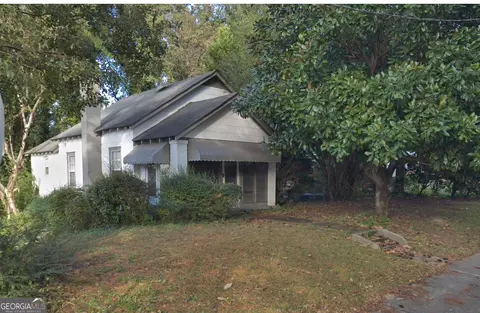 1573 Carroll Dr NW, Atlanta, GA 30318