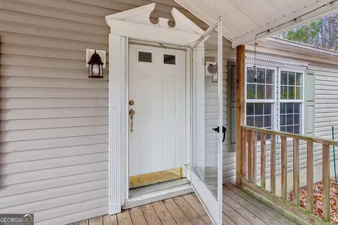 1956 Bend N Hickory Rd, Toccoa, GA 30577 photo 4