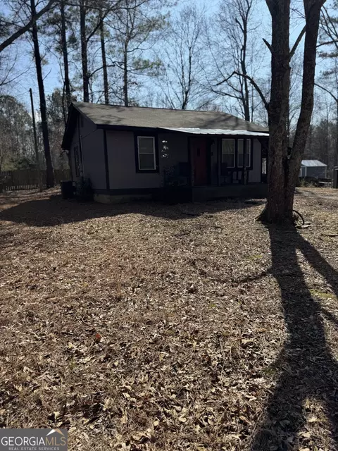 381 Grove Level Rd, Commerce, GA 30529