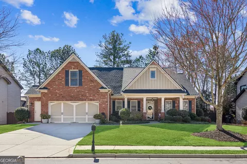 535 Cape Ivey Dr, Dacula, GA 30019