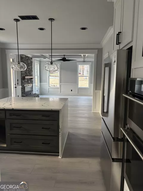 Kitchen - 322 Miles Patrick Rd, Winder, GA 30680 photo 1 of 2