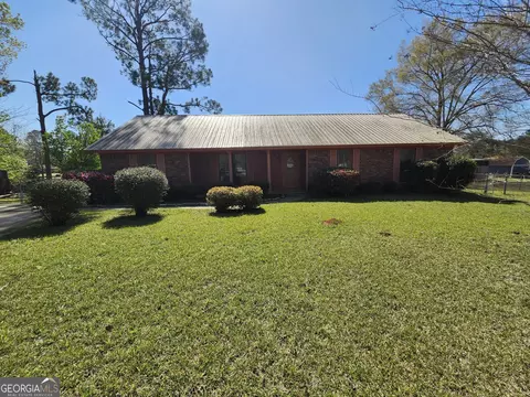 502 Navajo Ct, Albany, GA 31721