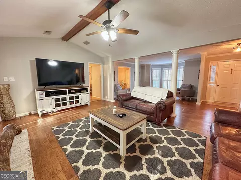 Living - 107 Colonial Ct, Lagrange, GA 30240 photo 1 of 3
