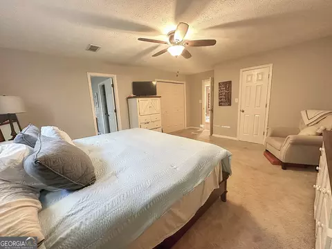 Bedroom - 107 Colonial Ct, Lagrange, GA 30240 photo 3 of 5