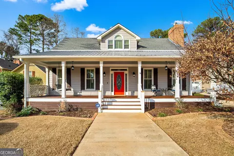 203 Sweetbriar St, Peachtree City, GA 30269