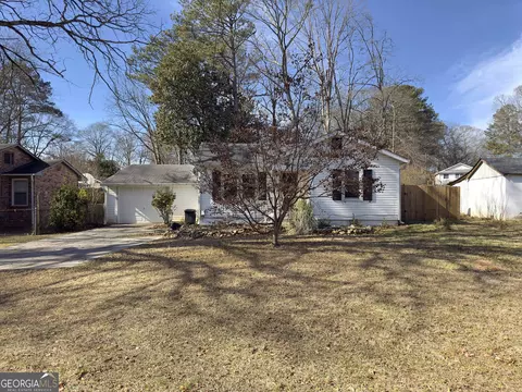 700 Appleton Dr SE, Marietta, GA 30008