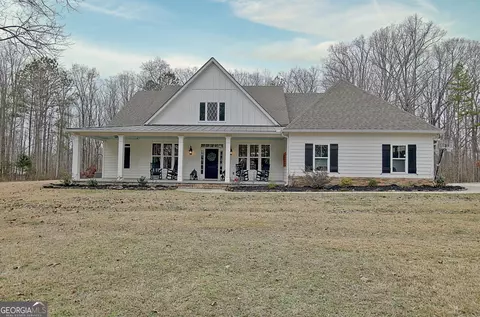 52 Johnny Wortham Rd, Newnan, GA 30263