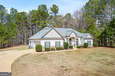 200 Montrose Way Ct, Lagrange, GA 30240 photo 2