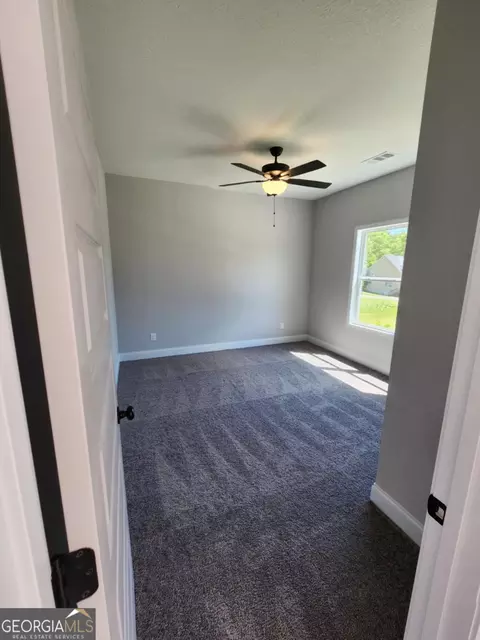 Bedroom - 111 Silver Maple Ct, Byron, GA 31008 photo 4 of 6