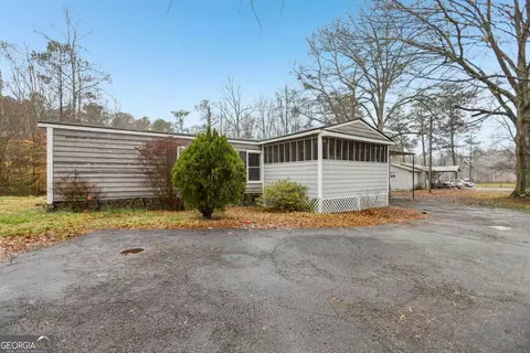 428 Rainey Rd, Temple, GA 30179