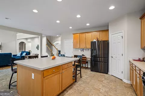 Kitchen - 405 Linkmere Ln, Covington, GA 30014 photo 4 of 4