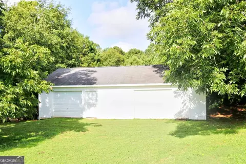 28 Priscilla Dr, Lagrange, GA 30241 photo 2