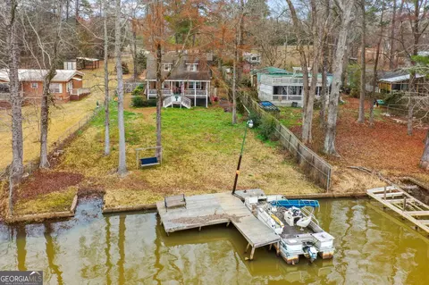 145 Weavers Lake Front Rd, Jackson, GA 30233