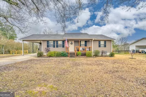 242 Brewer Rd, Kingston, GA 30145