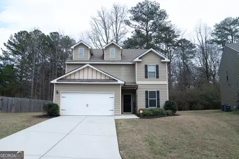 824 Drumore Ct, Fairburn, GA 30213