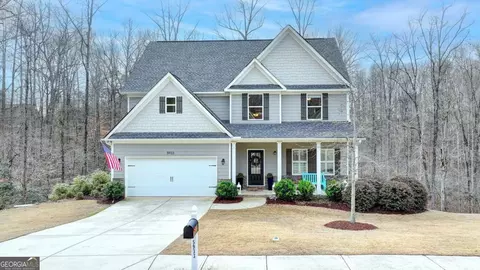 5933 Waterton Ct, Gainesville, GA 30506