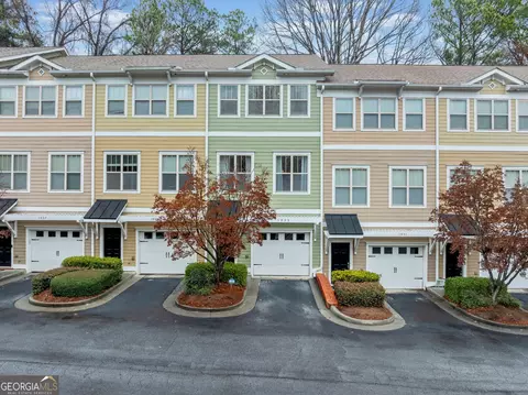 1933 Sterling Oaks Cir NE, Atlanta, GA 30319