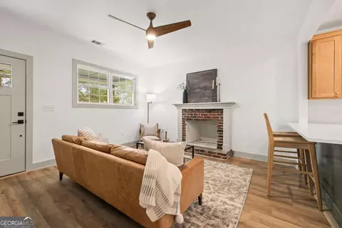 Living - 2020 E 40th St, Savannah, GA 31404 photo 1 of 2