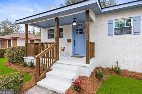 Exterior - 2020 E 40th St, Savannah, GA 31404 photo 4 of 8