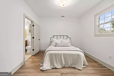 Bedroom - 2020 E 40th St, Savannah, GA 31404 photo 2 of 6