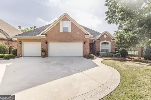 100 Bartlett Way, Centerville, GA 31028