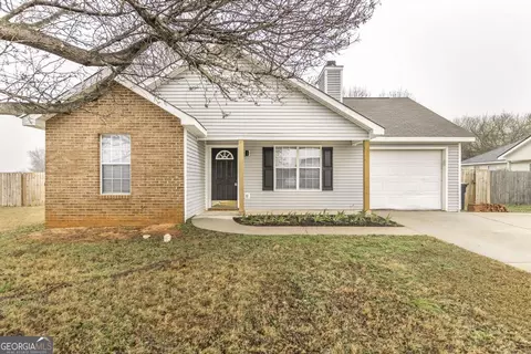 125 Georgetown Blvd, Warner Robins, GA 31088