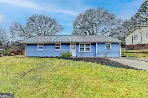 2755 Fran Mar Dr, Gainesville, GA 30506